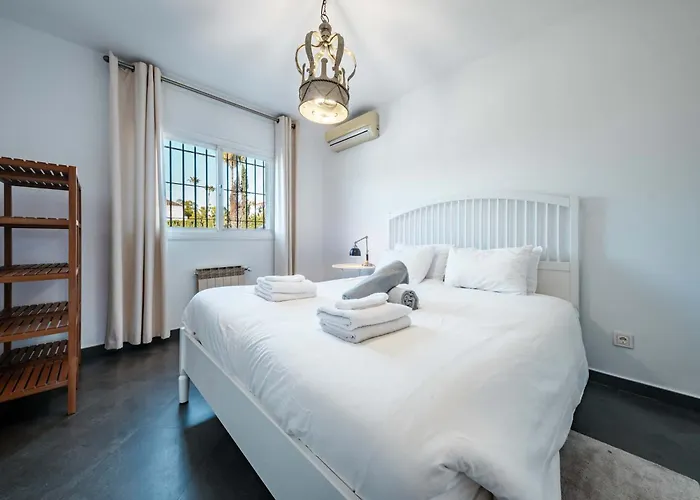 Вілла Parcelas Del Golf Private Pool Family Escape *